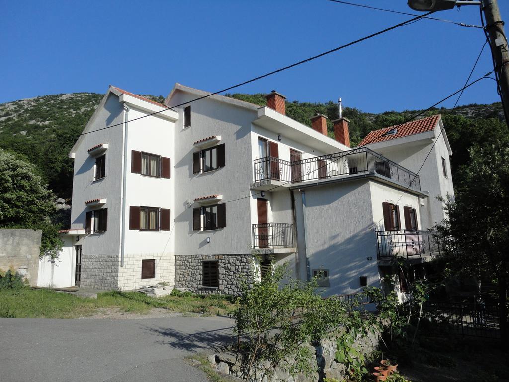 Apartment Mira Senj  Chambre photo